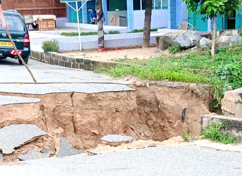 The destroyed bridges at Amanase