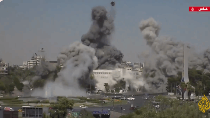 Israel bombs Syria