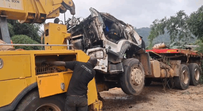 2 killed in articulator truck accident at Fomena