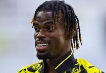 Chelsea to bank £270m in sales as duo join Dortmund