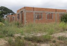 Akosombo Dam spillage: Houses for Mepe flood victims rot in bush