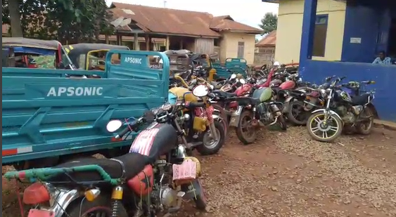 18 riders arrested in Kenyasi for unregistered motorbikes 18 riders arrested in Kenyasi for unregistered motorbikes