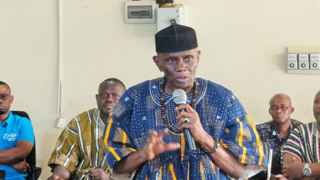 Oti Regional Minister reassures health workers in Nkwanta South amid conflicts