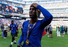 Chelsea agree to let striker Jackson leave club