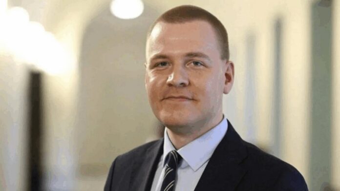 Eemeli Peltonen was a first-term Member of Parliament, representing the southern region of Uusimaa