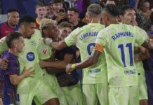 Barcelona leave it late to secure win at Levante thanks to injury-time own goal