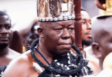 I could turn to her, not as the Asantehemaa, but as my sister – Otumfuo pays emotional tribute to late Asantehemaa Asantehene pays emotional tribute to late Asantehemaa