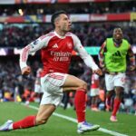 Stoppage-time Martinelli brilliance salvages draw for Arsenal against dogged City