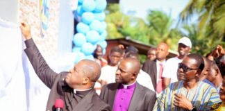 Rev. Wengam dedicates temple at Ada Foah to mark Cedar Mountain Chapel’s 15th anniversary