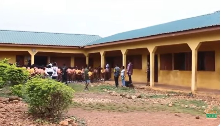 Pupils sit on bare floors as furniture shortage hits Abuakwa South Basic Schools