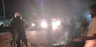 Three policemen, 4 civilians injured after armed youth attack Nsuaem station over suspect’s arrest