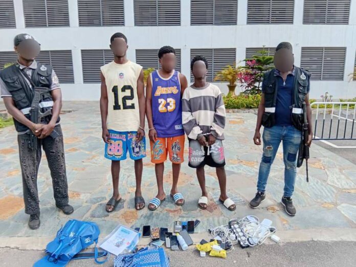 Police arrest ten suspects for operating fake online food delivery scams