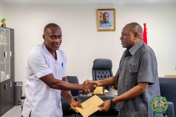 WhatsApp Image 2025-10-28 at 13.59.45