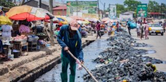 AMA warns of health threats as traders defy sanitation directives at Agbogbloshie market
