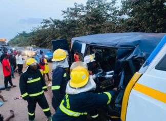 GNFS rescues 16 after head-on collision at Nyamebekyere