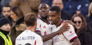 Isak scores as Liverpool stop rot at 10-man West Ham