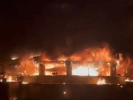 At least 25 dead after fire rips through nightclub in India