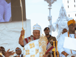 Photos: Ooni of Ife confers prestigious Yoruba title on President Mahama in Nigeria