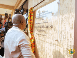 President Mahama commissions Akweteyman Central Mosque