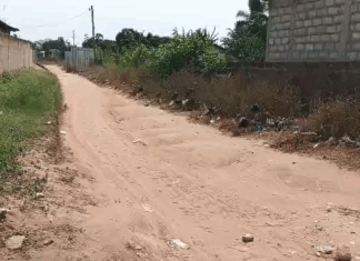 Gomoa Nyanyano: Day-old baby found alive in polythene bag