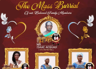 Sefwi Asuopiri holds mass burial for 7 killed in accident