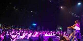 Adom Strictly Highlife: Crowd goes wild as Akosua Agyapong steps up with show-stopping performance