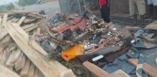Taxi driver dies after truck load of wood falls on vehicle on Wenchi–Wa highway