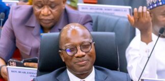 Majority defends economic turnaround, praises 24-Hour economy vision