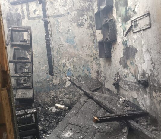 Fire guts market and houses at Atonsu Bokro, renders hundreds homeless