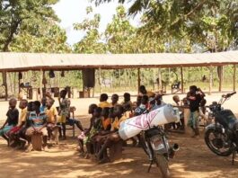 Motoka No2 D/A Basic School cries for classrooms and furniture