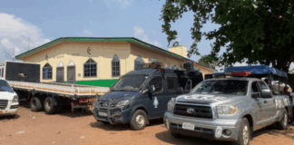 Ho Muslim community divided over the closure of the Central Mosque