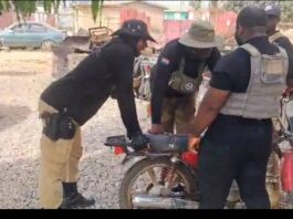 Police arrest 2 land guards, 12 posing as National Security officers over house demolitions