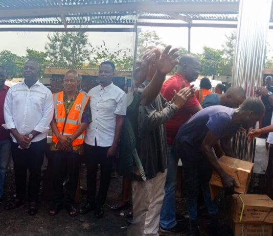 Kwadaso MCE warns against burning refuse at mechanic shops