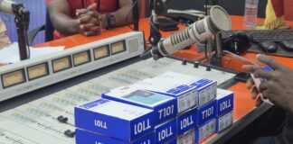 K Adu Gas, Stove and Oven donates 15 mobile phones to Nhyira FM listeners as part of birthday celebration