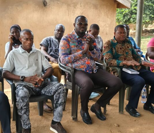 Nkwanta South MCE assures residents of Ahondwo, Dufrunkpa, Kpeve and Kakraka of improved mobile network