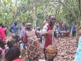 COCOBOD engages Sefwi Wiawso farmers over producer price concerns