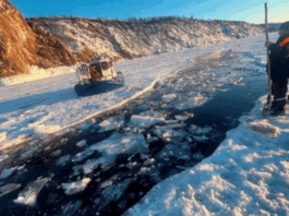 Divers recover bodies of seven Chinese tourists from bottom of Lake Baikal