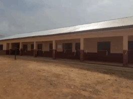 Akrofuom DCE hands over three-unit classroom block to Manukrom Basic School