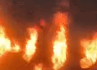 Vehicles burnt after accident involving fuel tanker on Nsawam–Accra road