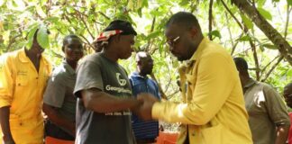 Annoh-Dompreh leads Minority Caucus on tour of cocoa-growing areas in Eastern Region
