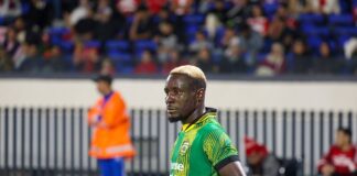 Lord Amoah to miss extended period after ACL injury