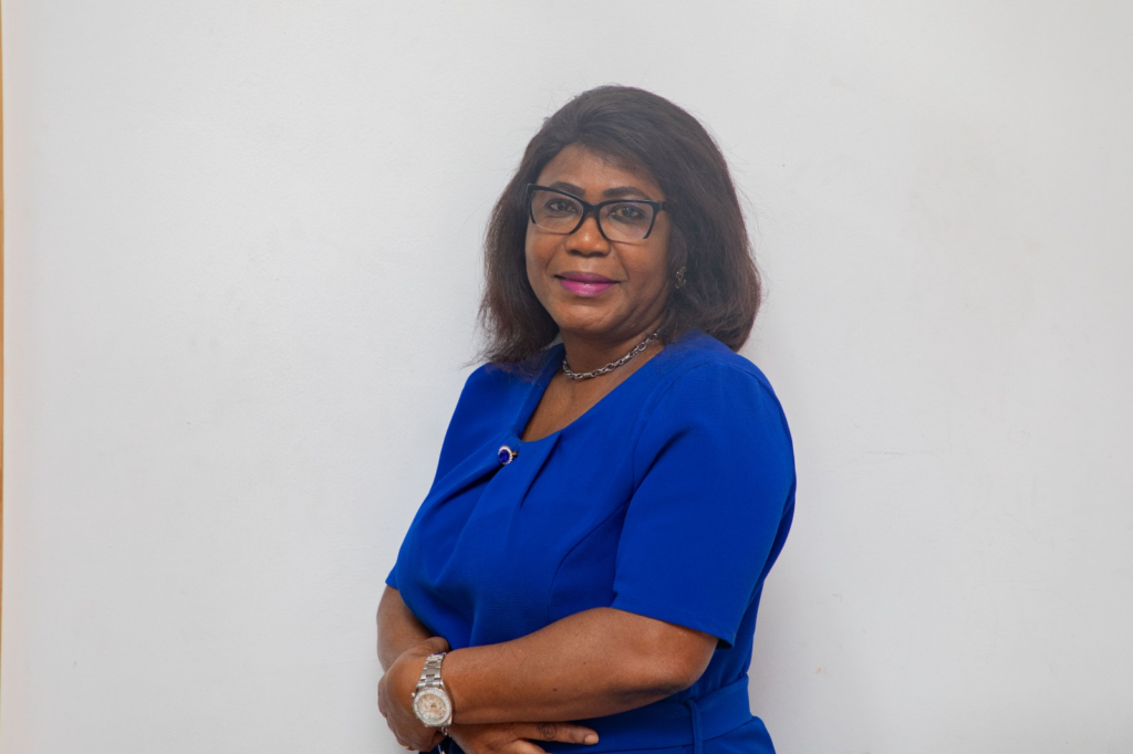 Ethical dilemma in banking: The case of a teller in the cash cage