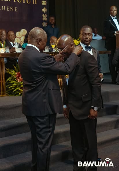 Bawumia honoured with Asantehene’s Gold Award for peace