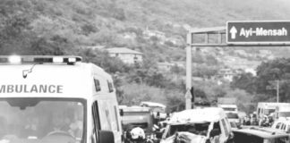 Multiple vehicles involved in accident at Ayi Mensah