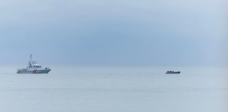 Four people die trying to board boat in Channel crossing attempt