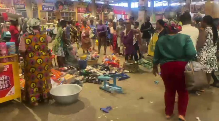 Chaos erupts at Kejetia Market as traders clash with KMA task force over decongestion exercise