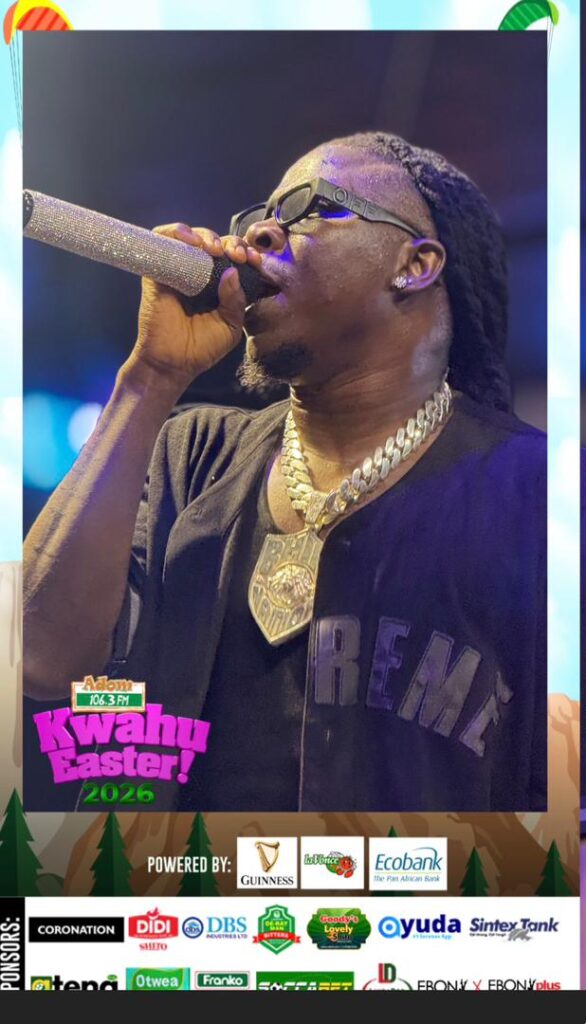 Adom Kwahu Easter: Stonebwoy’s grand entrance that sparked frenzy  at Mega Bash [Video]