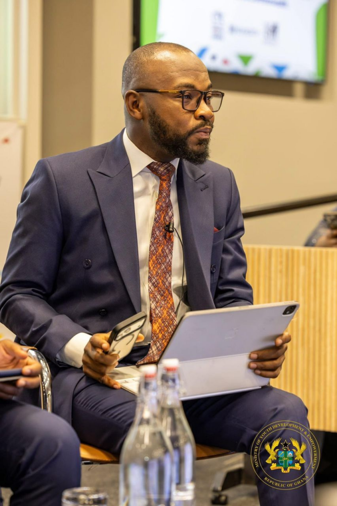 Osman Ayariga calls for urgent youth development action at Oxford forum