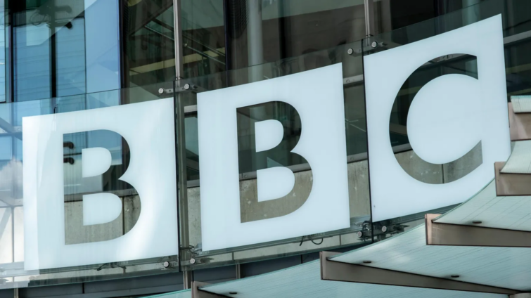 BBC to cut almost one in 10 staff to make £500m savings