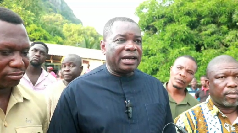 Kwame Agbodza visits Adaklu-Helekpe mudslide victims